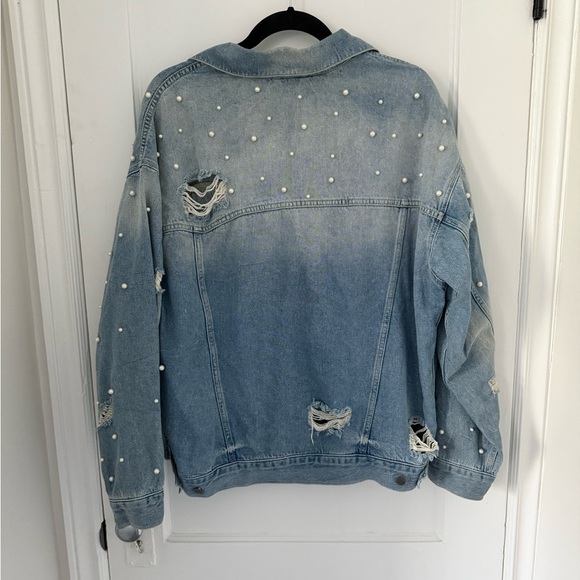 Free People - Oversized Jean Jacket - Fits Medium - Picture 3 of 4